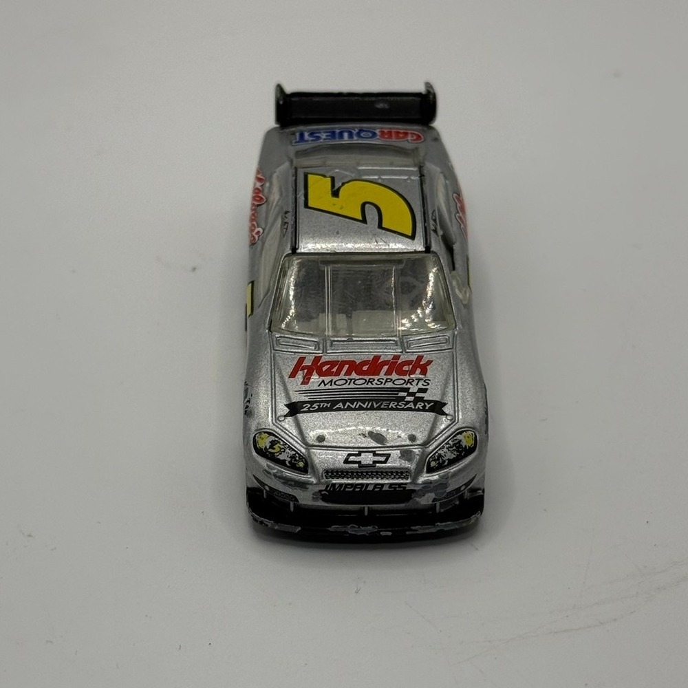 Mark Martin 5 Hendrick Motorsports 25th Anniv Chevrolet Impala SS 1:64 Diecast